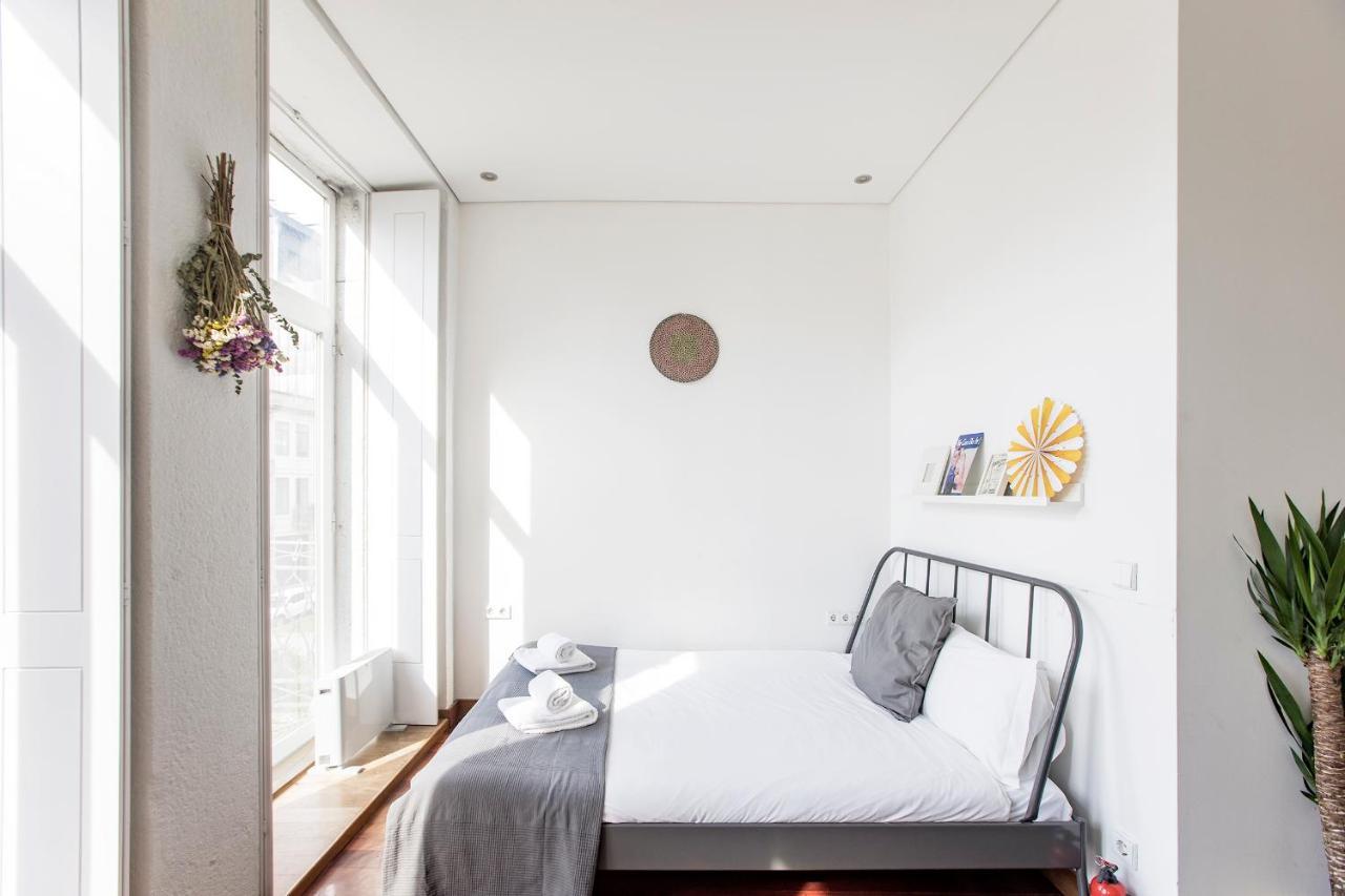 Bonjardim Studio W/ Balcony By Lovelystay Porto Exterior foto