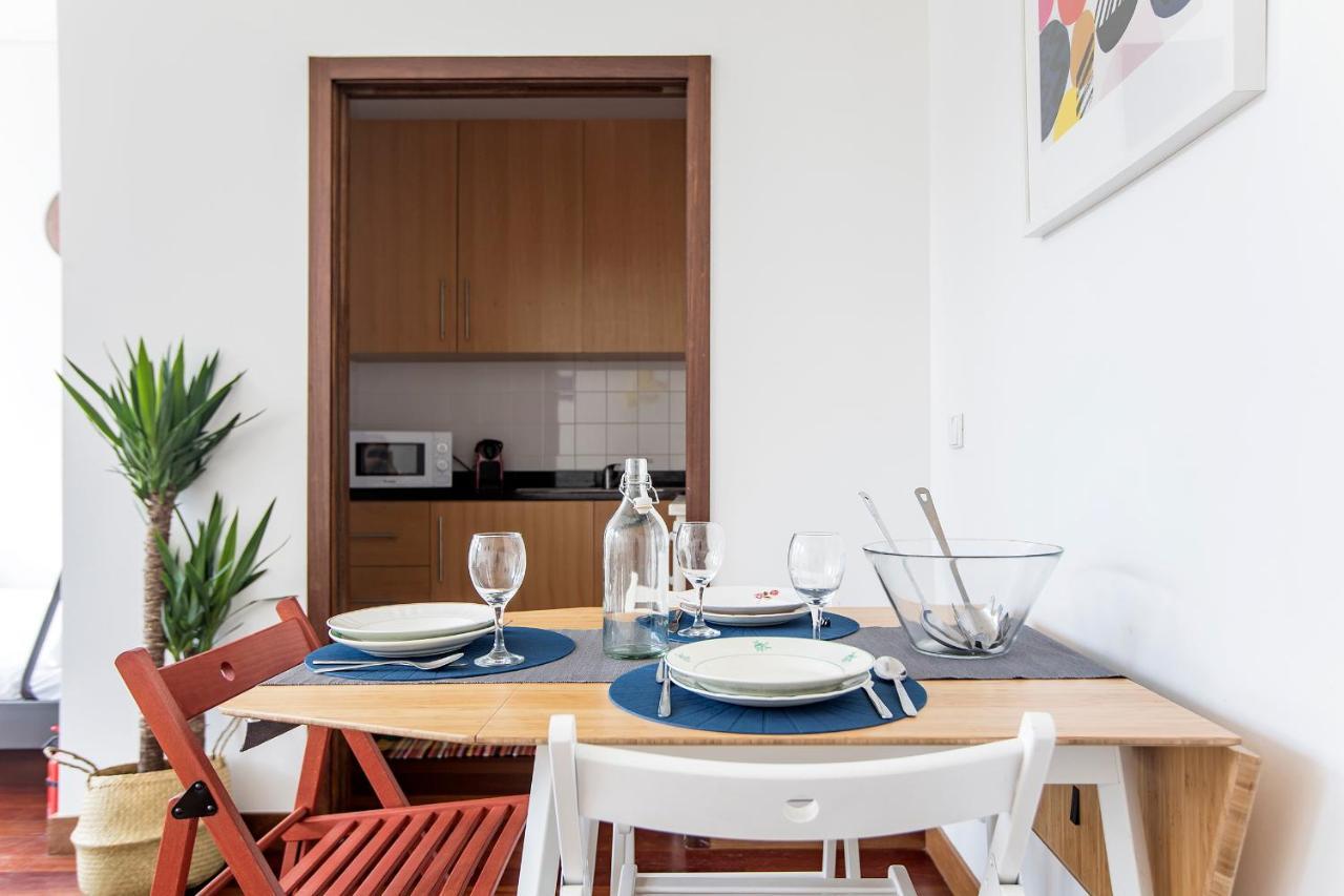 Bonjardim Studio W/ Balcony By Lovelystay Porto Exterior foto